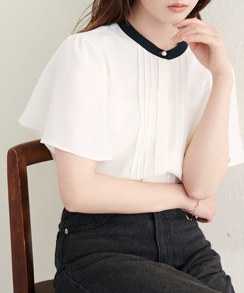 natural couture(ナチュラルクチュール)の「フロントピンタックフレア袖ブラウス(シャツ/ブラウス・レディース・オフホワイト/ライトベージュ/ピンク系その他/サックスブルー/ネイビー・FREE)」の1枚目の写真