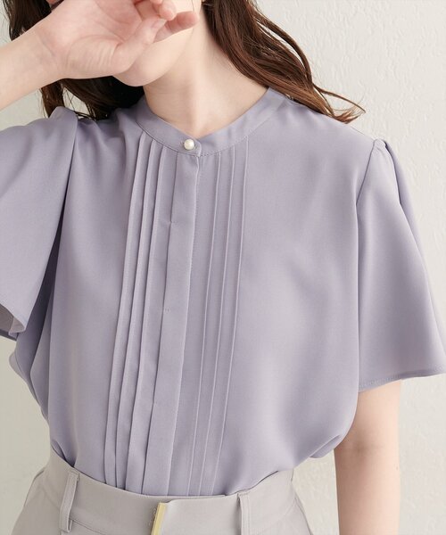 natural couture(ナチュラルクチュール)の「フロントピンタックフレア袖ブラウス(シャツ/ブラウス・レディース・オフホワイト/ライトベージュ/ピンク系その他/サックスブルー/ネイビー・FREE)」の2枚目の写真