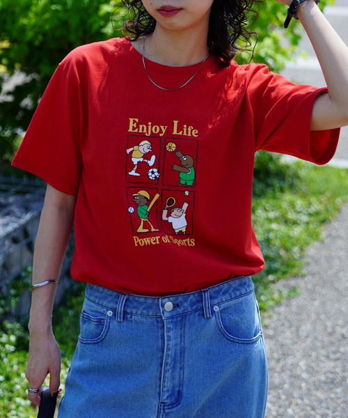 Chillfar(チルファー)の「Chillfar デザイングラフィックモチーフTシャツ(Tシャツ/カットソー・レディース・レッド系1/レッド系/ピンク系1/ピンク系/イエロー系1/イエロー系/ネイビー系2/イエロー/ピンク/レッド・FREE)」の9枚目の写真