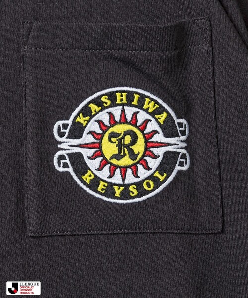 FREAK'S STORE(フリークスストア)の「J.LEAGUE × FREAK’S STORE 別注 SUPPORTERS LONG SLEEVE TEE【柏レイソル】(Tシャツ/カットソー・メンズ・ホワイト/チャコールグレー・SMALL/LARGE/MEDIUM)」の7枚目の写真