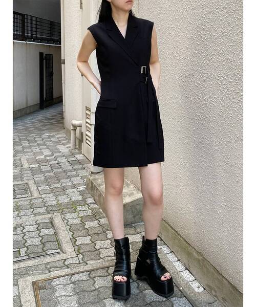 MURUA(ムルーア)の「ジャケットライクミニワンピース(ワンピース・レディース・ブラック/ベージュ・1/2)」の14枚目の写真