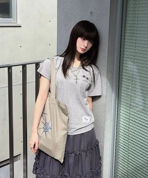 COIRIS(コイリス)の「ルートベーシックショルダーバッグ 男女共用 (3カラー)(ショルダーバッグ・レディース・ブラック/Beige/チャコール・FREE)」の17枚目の写真