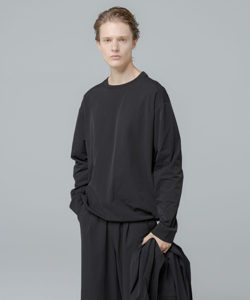 SPU(スプ)の「【セットアップ対応】多機能素材ナイロン【URBAN FLEXOR】【防しわ、ストレッチ、ウォッシャブル、抗ピリング】 Essential Pullover L/S(Tシャツ/カットソー・メンズ・チャコール/グレイッシュベージュ/ネイビー/ブラック・S/M/L/XL)」の15枚目の写真