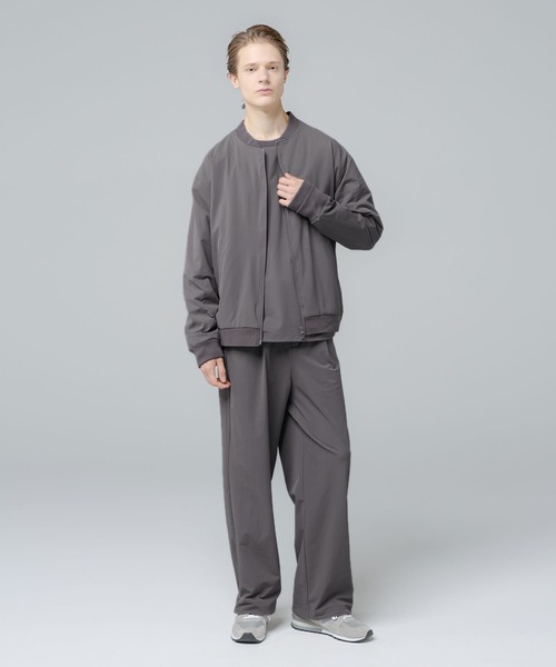 SPU(スプ)の「【セットアップ対応】多機能素材ナイロン【URBAN FLEXOR】【防しわ、ストレッチ、ウォッシャブル、抗ピリング】 Essential Pullover L/S(Tシャツ/カットソー・メンズ・チャコール/グレイッシュベージュ/ネイビー/ブラック・S/M/L/XL)」の20枚目の写真