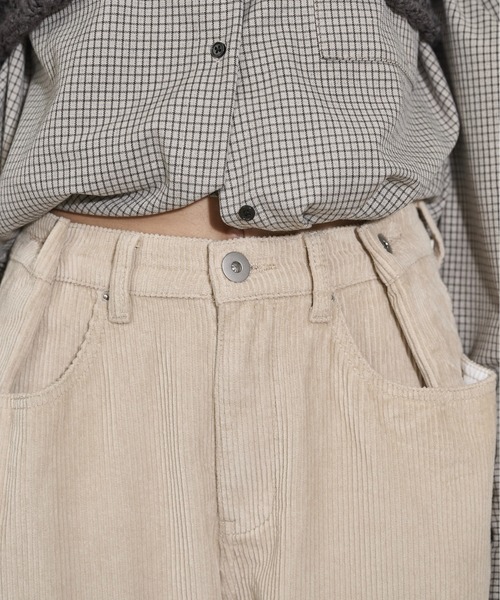 THE YOn(ザヨン)の「ウエストタックコーデュロイパンツ(その他パンツ・レディース・ブラウン/プラム/クリーム・M/S)」の13枚目の写真