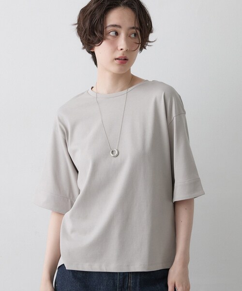 Dessin(デッサン)の「【汗シミ防止/UVカット】配色スリーブ 五分袖プルオーバー(Tシャツ/カットソー・レディース・グレー系4/ブラック系4/ワイン系1/ブラウン系その他5・02/01/03)」の9枚目の写真