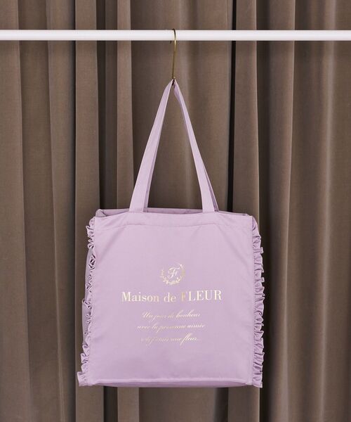 Maison de FLEUR(メゾンドフルール)の「サテンフリルスクエアトートバッグ(トートバッグ・レディース・ピンク系その他2/ピンク/ブラック・FREE)」の3枚目の写真