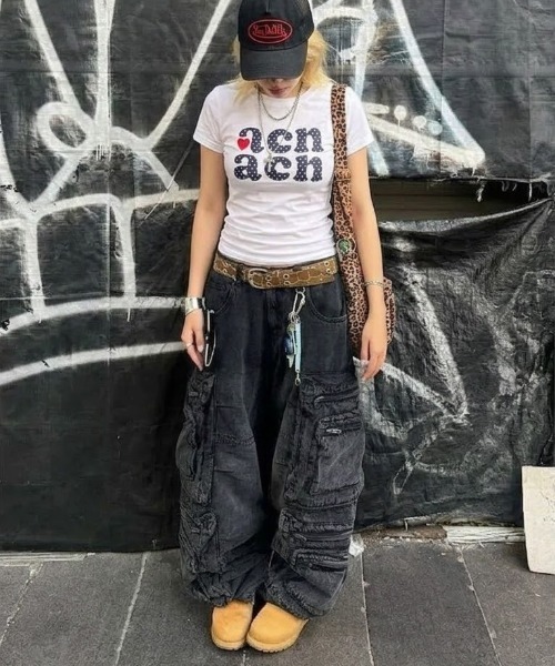SHEPP（シープ）の「ドットロゴ プリント 半袖ミニTシャツ（Tシャツ/カットソー・レディース・ホワイト・L/M）」の13枚目の写真