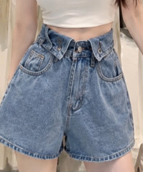 NoBelle(ノベル)の「ショート丈ジーンズ 襟風デニムパンツ(デニムパンツ・レディース・ブルー・S/M/L)」の1枚目の写真