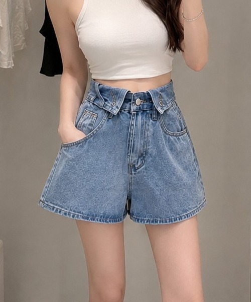 NoBelle(ノベル)の「ショート丈ジーンズ 襟風デニムパンツ(デニムパンツ・レディース・ブルー・S/M/L)」の7枚目の写真
