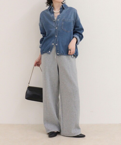 fredy emue(フレディエミュ)の「裾ドロストデニム/ホース柄シャツ(シャツ/ブラウス・レディース・ベージュ系その他/グレイッシュブルー/ブルー・38)」の13枚目の写真