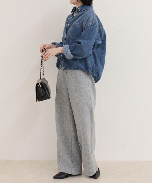 fredy emue(フレディエミュ)の「裾ドロストデニム/ホース柄シャツ(シャツ/ブラウス・レディース・ベージュ系その他/グレイッシュブルー/ブルー・38)」の16枚目の写真