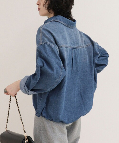 fredy emue(フレディエミュ)の「裾ドロストデニム/ホース柄シャツ(シャツ/ブラウス・レディース・ベージュ系その他/グレイッシュブルー/ブルー・38)」の20枚目の写真