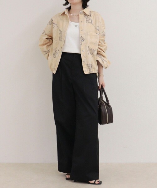 fredy emue(フレディエミュ)の「裾ドロストデニム/ホース柄シャツ(シャツ/ブラウス・レディース・ベージュ系その他/グレイッシュブルー/ブルー・38)」の5枚目の写真