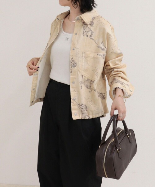 fredy emue(フレディエミュ)の「裾ドロストデニム/ホース柄シャツ(シャツ/ブラウス・レディース・ベージュ系その他/グレイッシュブルー/ブルー・38)」の9枚目の写真