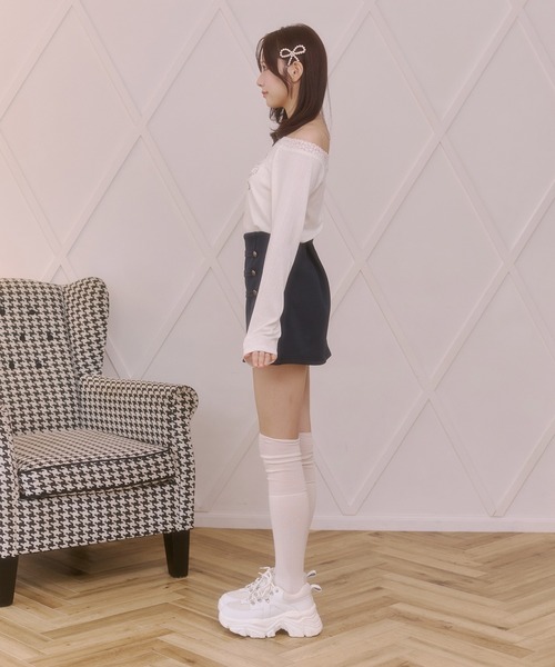 Rmine(アールマイン)の「ナポレオンデザイン台形ミニスカート(スカート・レディース・ネイビー/グレー/チャコールグレー・FREE)」の6枚目の写真