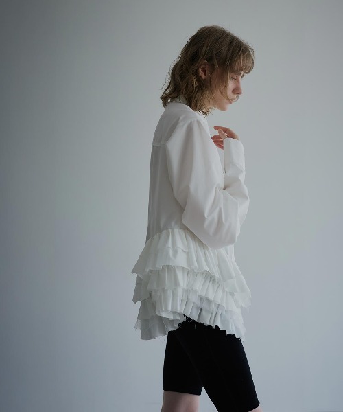 W:Huku(フーク)の「【ノンアイロンシリーズ】ボリュームチュチュペプラムブラウス / No-Iron Voluminous Tutu Peplum Blouse(シャツ/ブラウス・レディース・ブラック/オフホワイト/スカイブルー・FREE)」の16枚目の写真