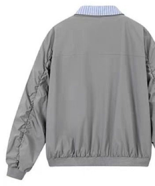 &soiree(アンドソワレ)の「ストライプ切り替えポケット付きMA-1(MA-1・レディース・ホワイト/グレー・SMALL/MEDIUM/LARGE/X-LARGE)」の6枚目の写真