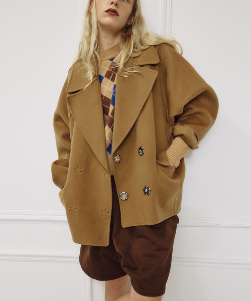 LE CIEL BLEU(ルシェルブルー)の「ダブルフェイスクロップドピーコート / Double-Face Cropped Peacoat(その他アウター・レディース・キャメル/ブルー・36)」の2枚目の写真