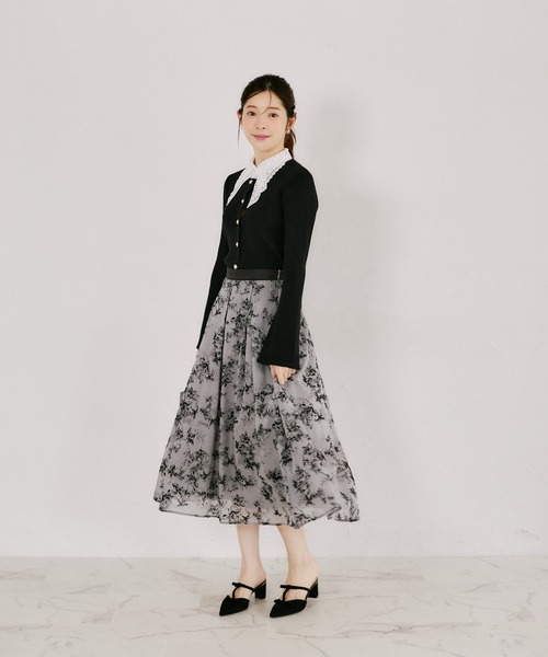 tocco closet（トッコ　クローゼット）の「フロッキーラインフラワーラメシアータックボリュームスカート（スカート・レディース・アッシュ/アイボリー・M）」の13枚目の写真