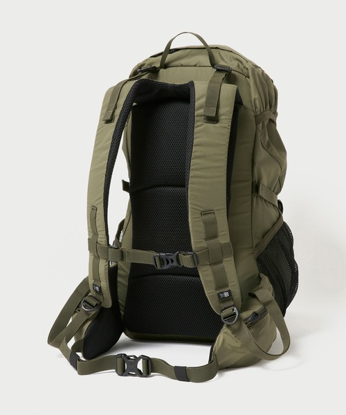 karrimor(カリマー)の「tatra 25 mil(バックパック/リュック・メンズ・オリーブ・FREE)」の3枚目の写真