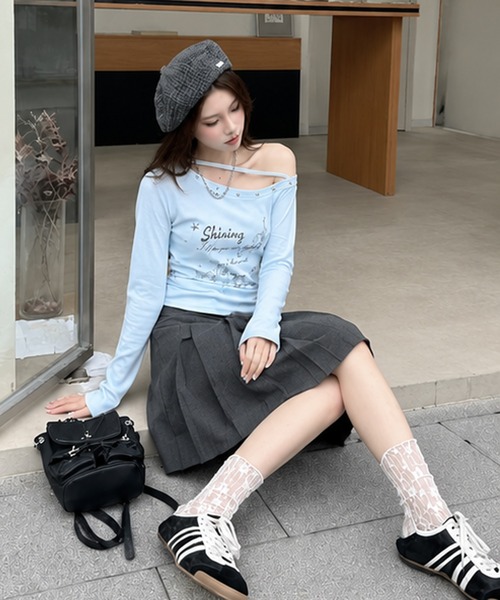HALEY PESCA(ヘーリーペスカ)の「HALEY PESCA/スタッズ付き ペガサス プリント 長袖カットソー(Tシャツ/カットソー・レディース・ライトイエロー/ブルー/ホワイト・FREE)」の2枚目の写真
