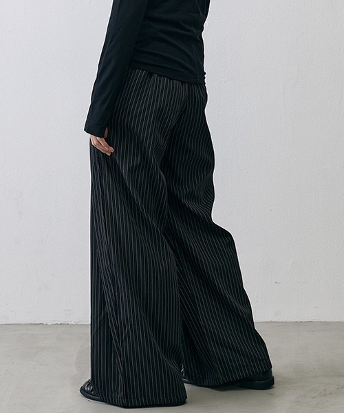 Shoowtime(ショウタイム)の「Grunge Stripe Loose Wide Slacks / グランジ ストライプ ルーズワイドスラックス(スラックス・メンズ・グレー/ブラック・X-LARGE/LARGE/MEDIUM)」の9枚目の写真