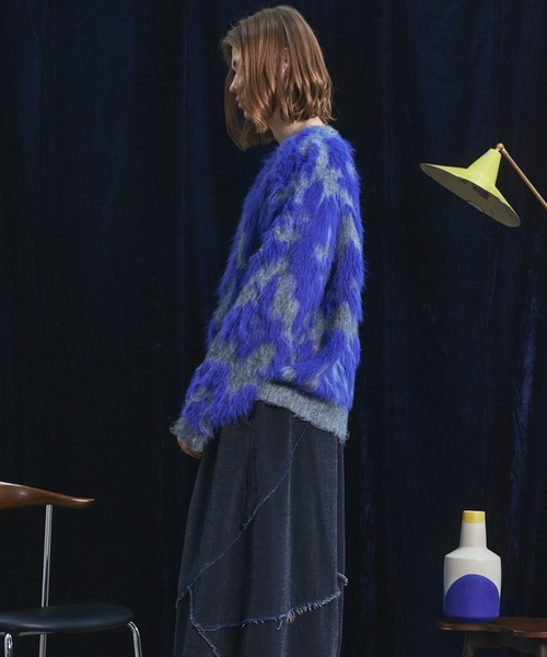 MAISON SPECIAL(メゾンスペシャル)の「《UNISEX》ジオメトリックジャガードプライムオーバーシャギーニットセーター/Geometric Jacquard Prime-Over Shaggy Knit Sweater【MAISON SPECIAL/メゾンスペシャル】(ニット/セーター・メンズ・ブルー/レッド・0/2/1)」の14枚目の写真