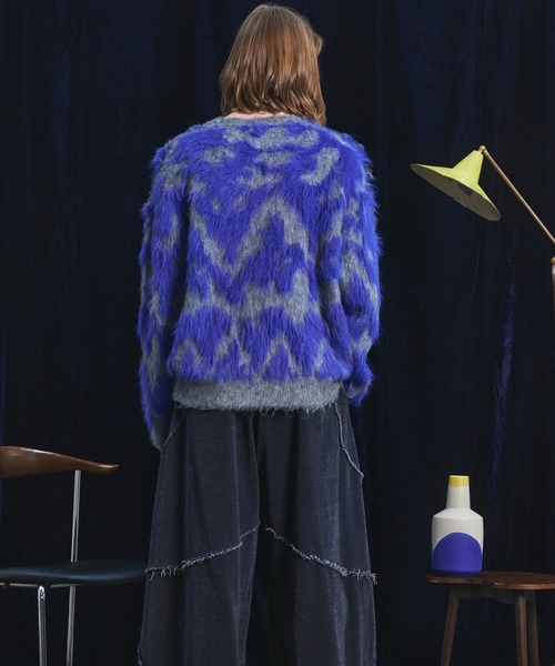 MAISON SPECIAL(メゾンスペシャル)の「《UNISEX》ジオメトリックジャガードプライムオーバーシャギーニットセーター/Geometric Jacquard Prime-Over Shaggy Knit Sweater【MAISON SPECIAL/メゾンスペシャル】(ニット/セーター・メンズ・ブルー/レッド・0/2/1)」の15枚目の写真