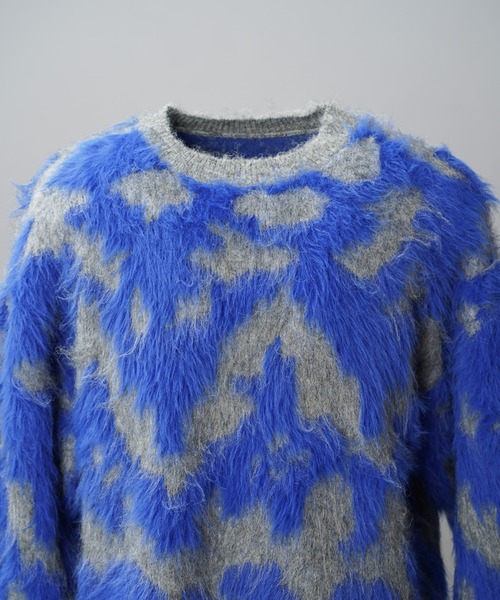 MAISON SPECIAL(メゾンスペシャル)の「《UNISEX》ジオメトリックジャガードプライムオーバーシャギーニットセーター/Geometric Jacquard Prime-Over Shaggy Knit Sweater【MAISON SPECIAL/メゾンスペシャル】(ニット/セーター・メンズ・ブルー/レッド・0/2/1)」の5枚目の写真