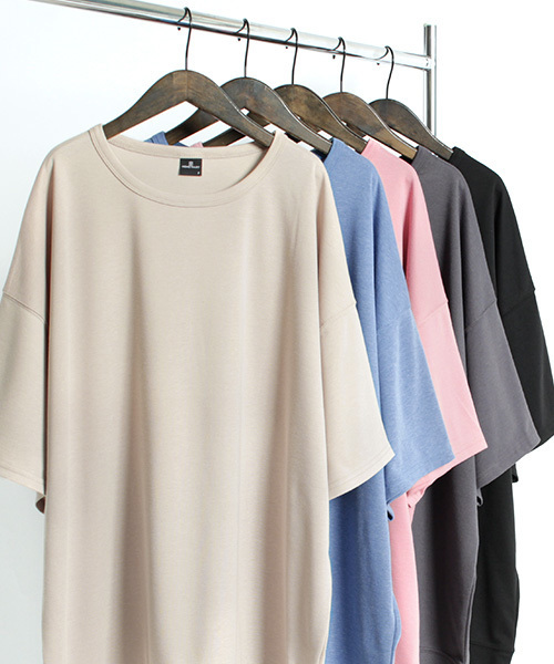 MONO-MART（モノマート）の「スーパーオーバーサイズ プルオーバー ビッグシルエットスウェット(1/2スリーブ)（スウェット・メンズ・ブラック/ブルー/チャコール/ベージュ/ピンク・FREE）」の15枚目の写真