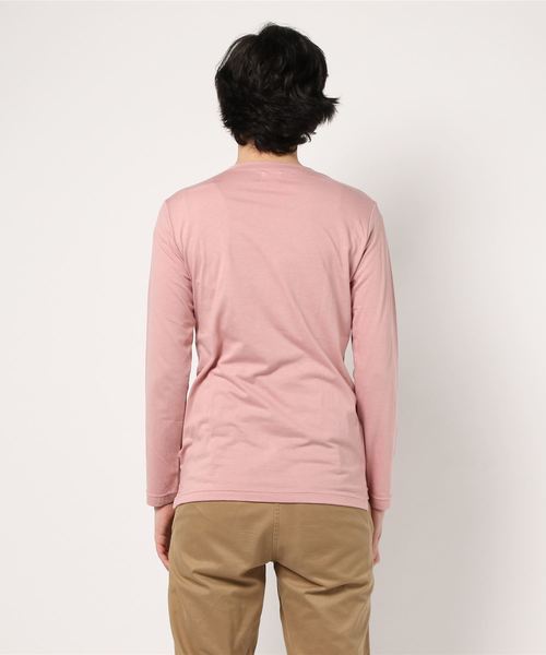 STUDIOUS（ステュディオス）の「VネックロングTシャツ（Tシャツ/カットソー・メンズ・ホワイト/ピンク/ブルー/レッド/ブラック・1/2/3）」の11枚目の写真