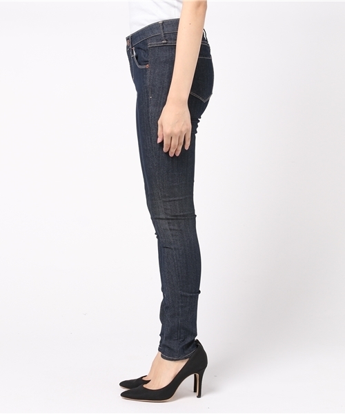 earth music&ecology(アースミュージックアンドエコロジー)の「スキスキスキニー(デニムライク)(デニムパンツ・レディース・インディゴブルー/ブラック・S/L/XXS/XS/M)」の4枚目の写真