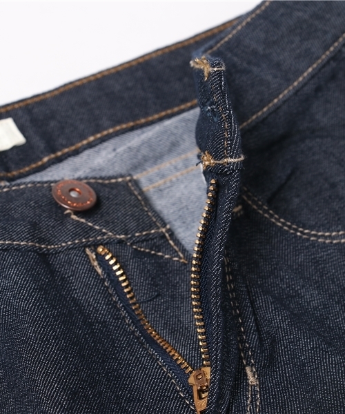 earth music&ecology(アースミュージックアンドエコロジー)の「スキスキスキニー(デニムライク)(デニムパンツ・レディース・インディゴブルー/ブラック・S/L/XXS/XS/M)」の10枚目の写真