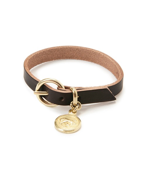 IL BISONTE(イルビゾンテ)の「IL BISONTE / ORIGINAL LEATHER / BRACELET(ブレスレット・レディース・レンガ/ナチュラル/キャメル/ライトブラウン/オレンジ/グリーン/ブラック/ホワイト/ダークブラウン/レッド/オリーブ/グレー/ネイビー・2/1)」の4枚目の写真