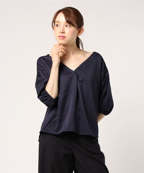 KOBE LETTUCE（コウベレタス）の「ボリュームバルーン袖Vネックスキッパーシャツ ブラウス レディース トップス[C3138]神戸レタス（シャツ/ブラウス・レディース・ラベンダー/オフホワイト/サックスブルー/ピンクベージュ/ネイビー/ホワイト系その他/イエロー/ベージュ/プラム/ブルーグリーン/ホワイト系その他2/ブラック系その他・FREE）」の6枚目の写真