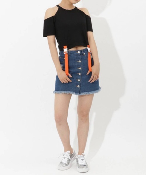 SAMANTHAVEGA（サマンサベガ）の「オフショルダーストラップ付きTシャツ（その他トップス・レディース・ブラック/ホワイト/ピンク・FREE）」の22枚目の写真