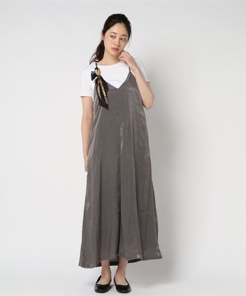 GALSIA MARKEZ（ガルシアマルケス）の「GALSIA MARKEZ antique satin one piece/サテンキャミワンピ（ワンピース・レディース・グレー/ベージュ・FREE）」の2枚目の写真