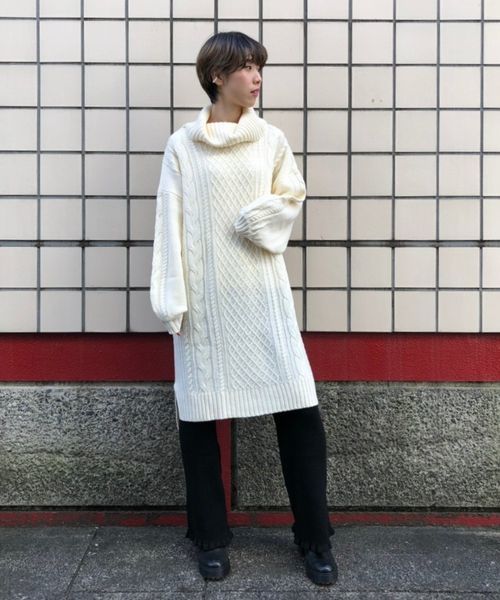 tiptop（ティップトップ）の「ケーブル編みニットタートルワンピース（ワンピース・レディース・ダークグリーン/エンジ/グレー/キナリ・FREE）」の19枚目の写真