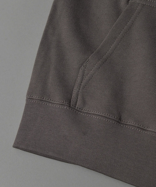 United Athle(ユナイテッドアスレ)の「#United Athle/ユナイテッドアスレ 10ozプルパーカー KIDS(パーカー・キッズ・ホワイト/ブラック/グレー/チャコールグレー/ブラウン/グリーン/オリーブ/ブルー/ネイビー/パープル/レッド/ワイン・SMALL/MEDIUM/LARGE)」の15枚目の写真