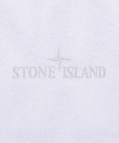 STONE ISLAND（ストーンアイランド）の「＜STONE ISLAND＞ REF LOGO TEE1/Tシャツ（Tシャツ/カットソー・メンズ・ホワイト/ブラック・LARGE/X-LARGE/MEDIUM）」の11枚目の写真