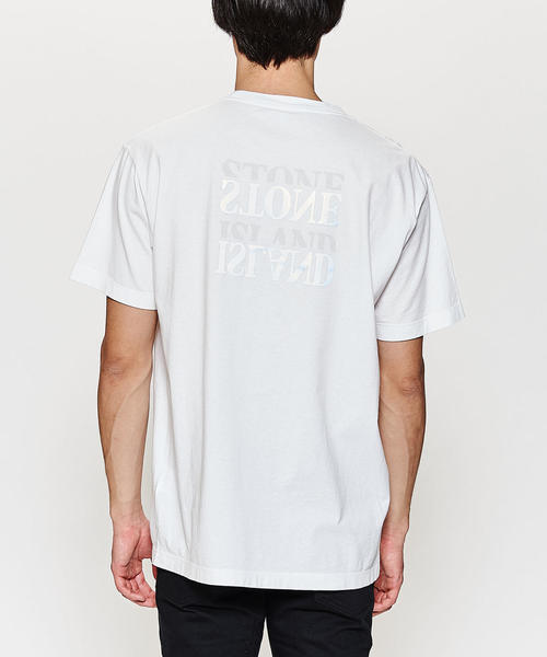 STONE ISLAND（ストーンアイランド）の「＜STONE ISLAND＞ REF LOGO TEE1/Tシャツ（Tシャツ/カットソー・メンズ・ホワイト/ブラック・LARGE/X-LARGE/MEDIUM）」の9枚目の写真