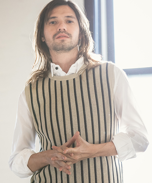 CAMBIO（カンビオ）の「mcg2413-レジメンストライプベスト（ベスト・メンズ・ネイビー/ベージュ/ホワイト・S/M/L）」の2枚目の写真