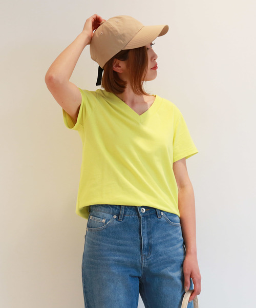 FREE'S MART（フリーズマート）の「カルフォルニアコットンＶネックＴシャツ（Tシャツ/カットソー・レディース・ブラック/ホワイト/ベージュ/イエロー/パープル/ピンク/グリーン・FREE）」の6枚目の写真