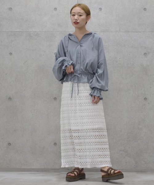 w closet（ダブルクローゼット）の「クロシェレーススカート（スカート・レディース・オフホワイト/アイボリー/モカ・FREE）」の21枚目の写真