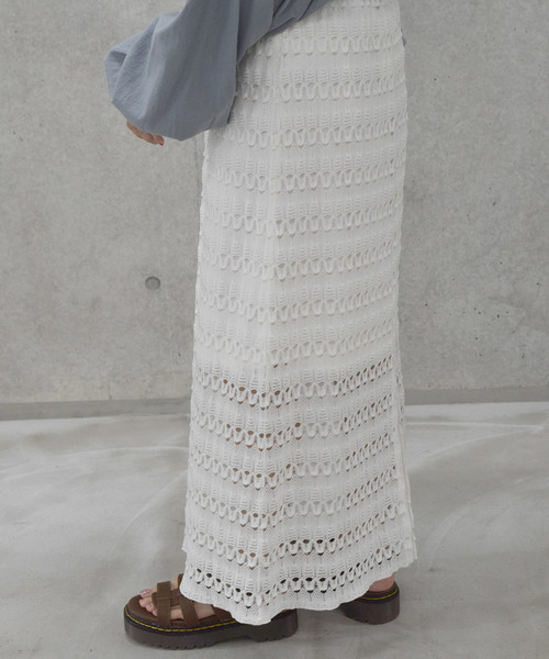 w closet（ダブルクローゼット）の「クロシェレーススカート（スカート・レディース・オフホワイト/アイボリー/モカ・FREE）」の7枚目の写真