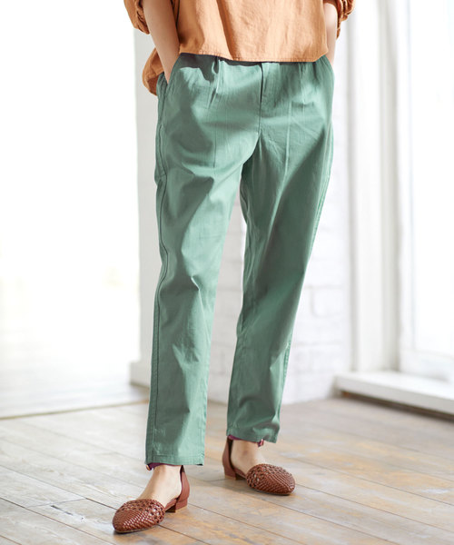 Chaco closet(チャコ クローゼット)の「インド綿 テーパード バルーン デニムパンツ(その他パンツ・レディース・ライトベージュ/チャコール/ブラウン/カーキブラウン/グリーン系その他/ダークネイビー/ブルー/ネイビー・M)」の5枚目の写真