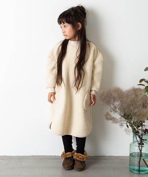 MAKE YOUR DAY（メイクユアデイ）の「両面シープボア ワンピース■90～140cm（ワンピース・キッズ・アイボリー・130/140/90/100/110/120）」の3枚目の写真