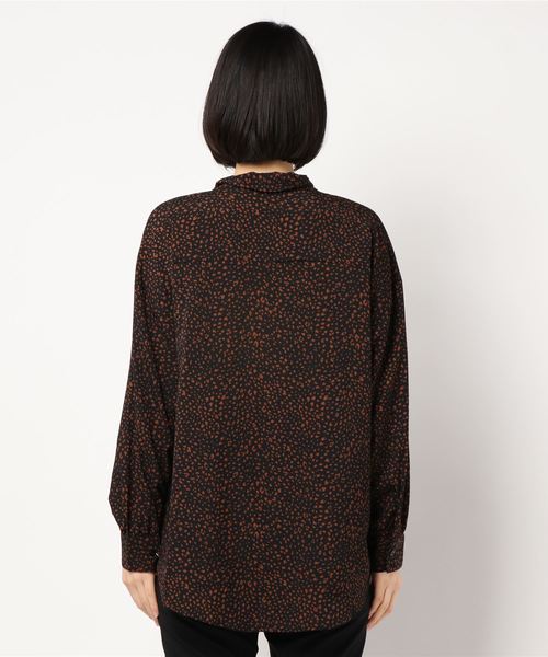 minius（ミニウス）の「ミニウス/ボウタイブラウス/レディース ボウタイブラウス プリント 総柄 透け感 ボヘミアン レオパード柄（シャツ/ブラウス・レディース・ブラウン系その他/ブラック系その他/ホワイト系その他/ブラック系その他2・MEDIUM）」の6枚目の写真