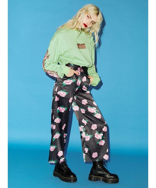 jouetie(ジュエティ)の「ファイヤースリーブロンT(Tシャツ/カットソー・レディース・オフホワイト/ブラック/グリーン・MEDIUM)」の18枚目の写真